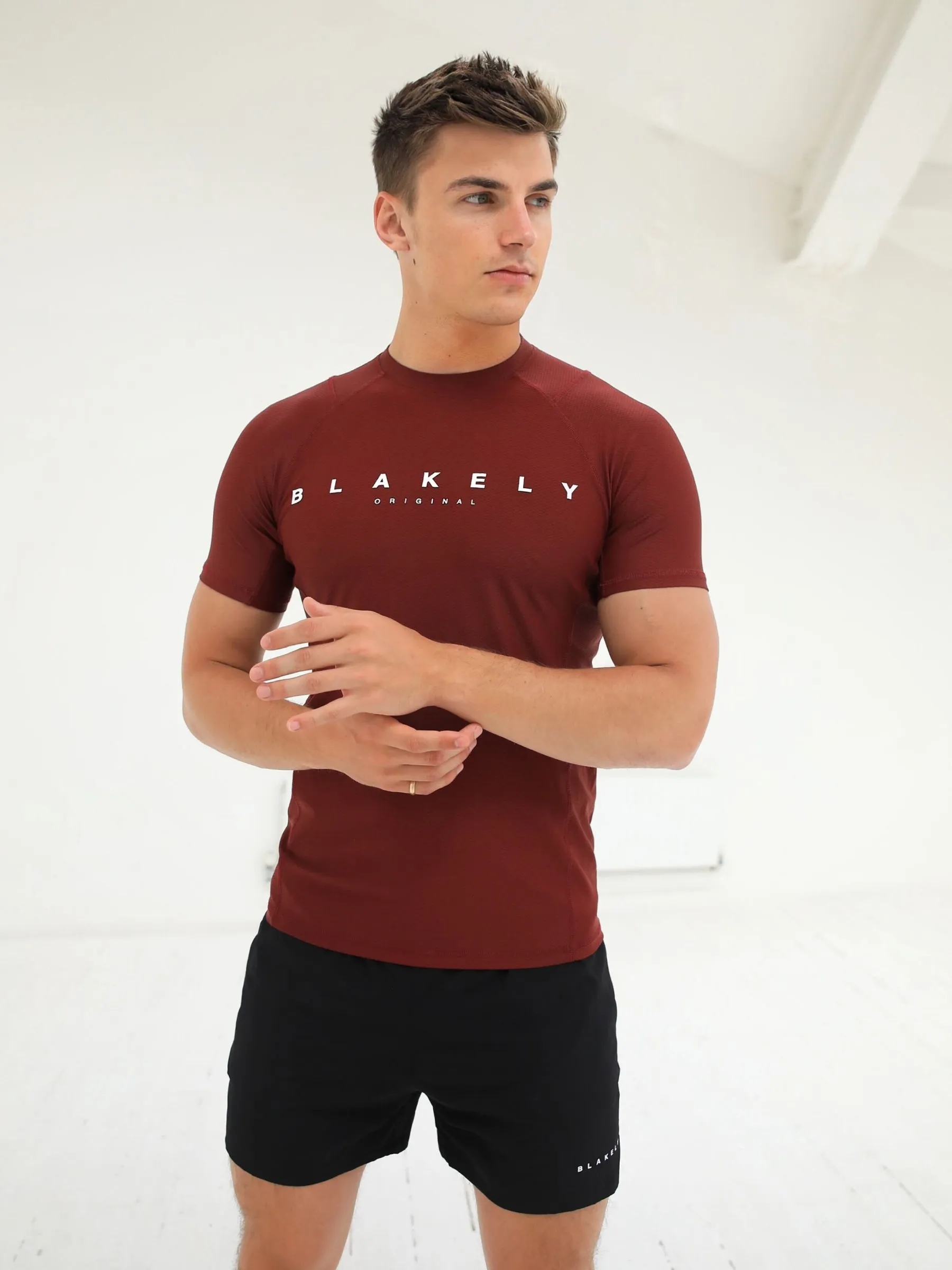 Apex Gym T-Shirt - Burgundy