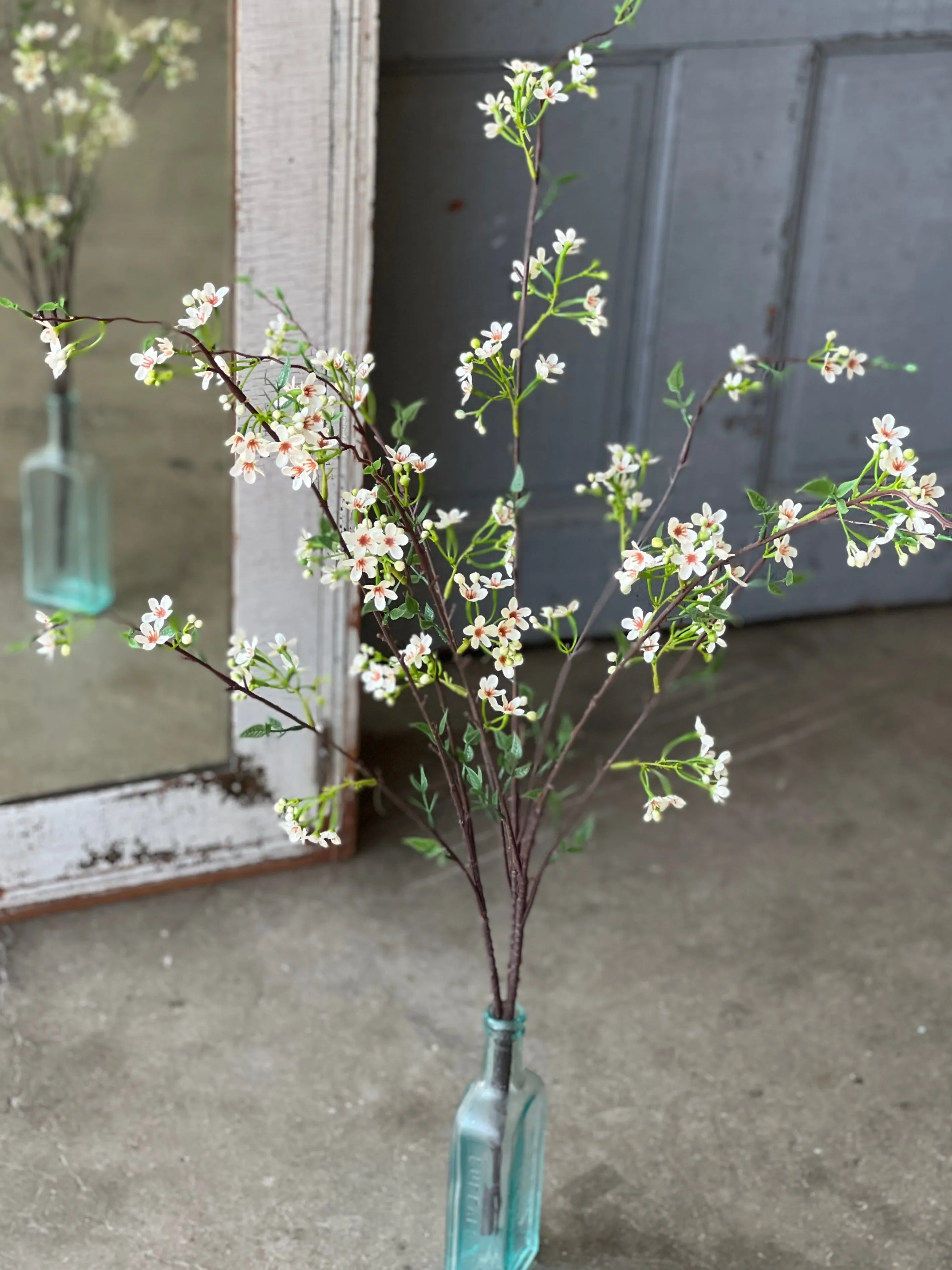 Bellevue Blossom Spray | 36" | Cream | NOT CURRENTLY IN STOCK - Spring 2025