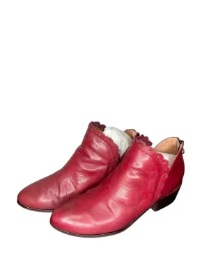 Boots Ankle Flats By Cmc In Red, Size: 10