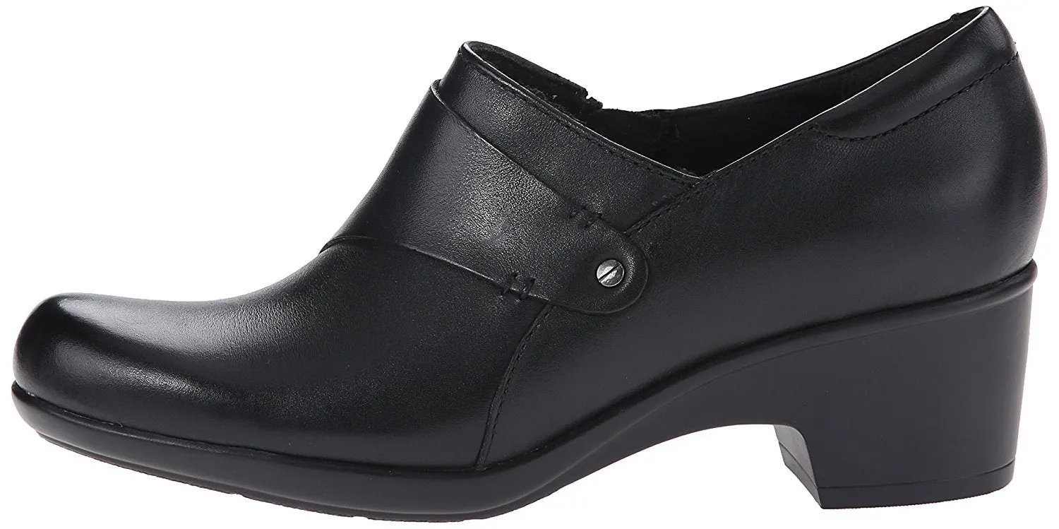 CLARKS Women's Genette Frolic Flat