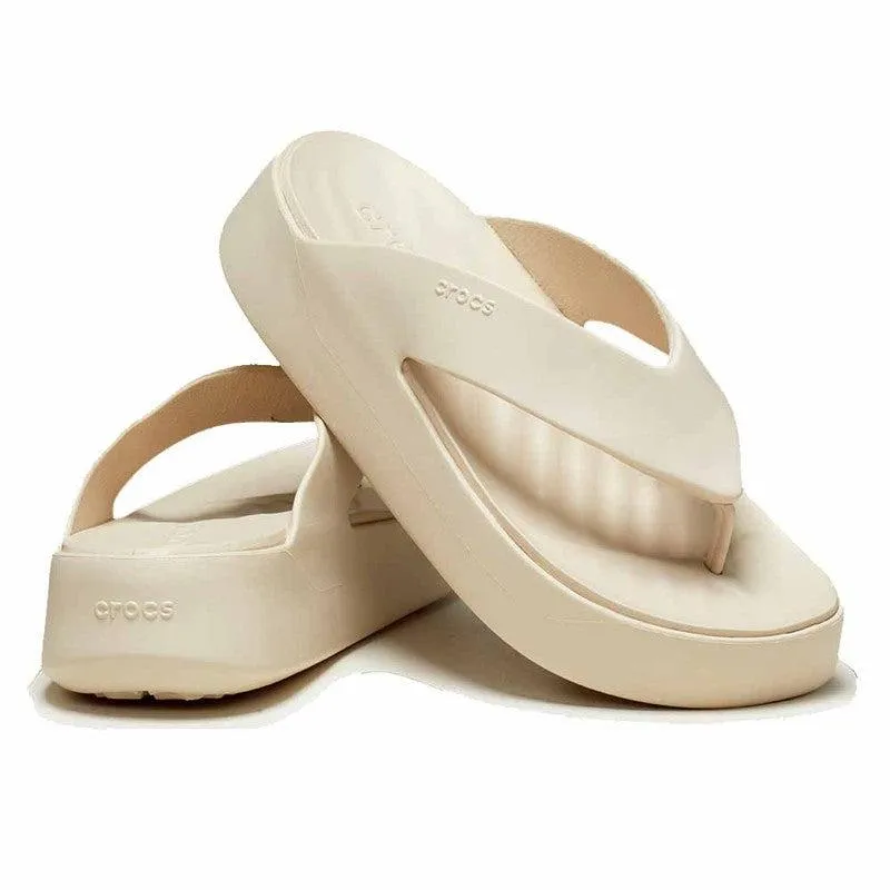 Crocs Getaway Platform Slip on - Stucco