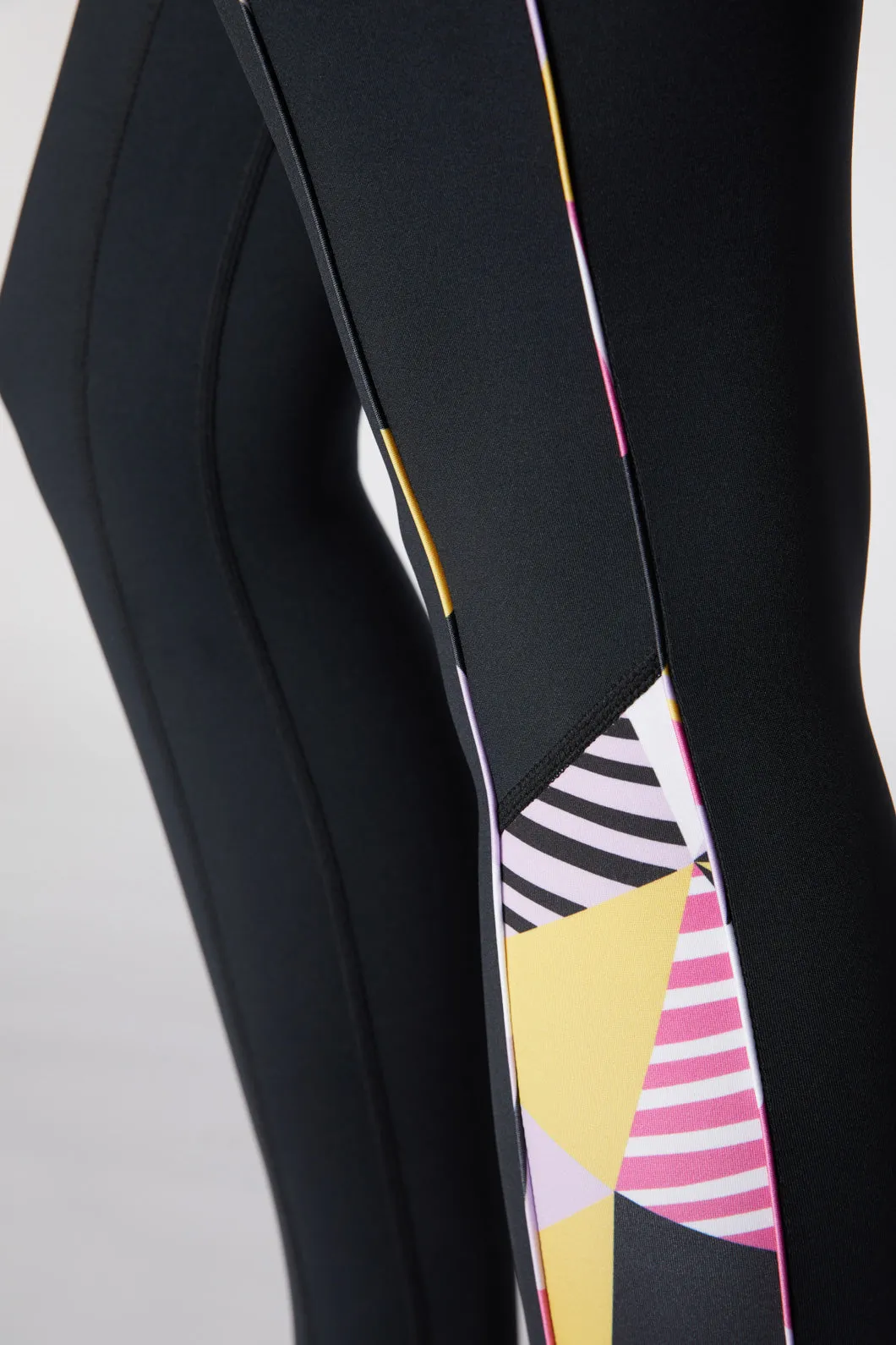Divergent Full Length Legging