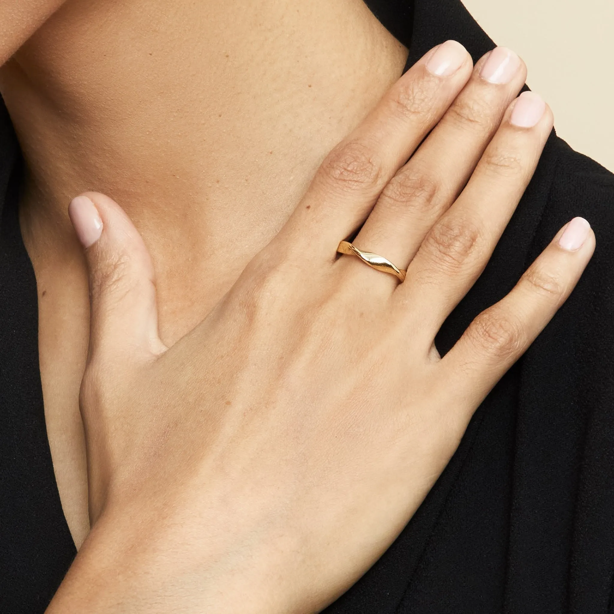 Easy Twist Ring