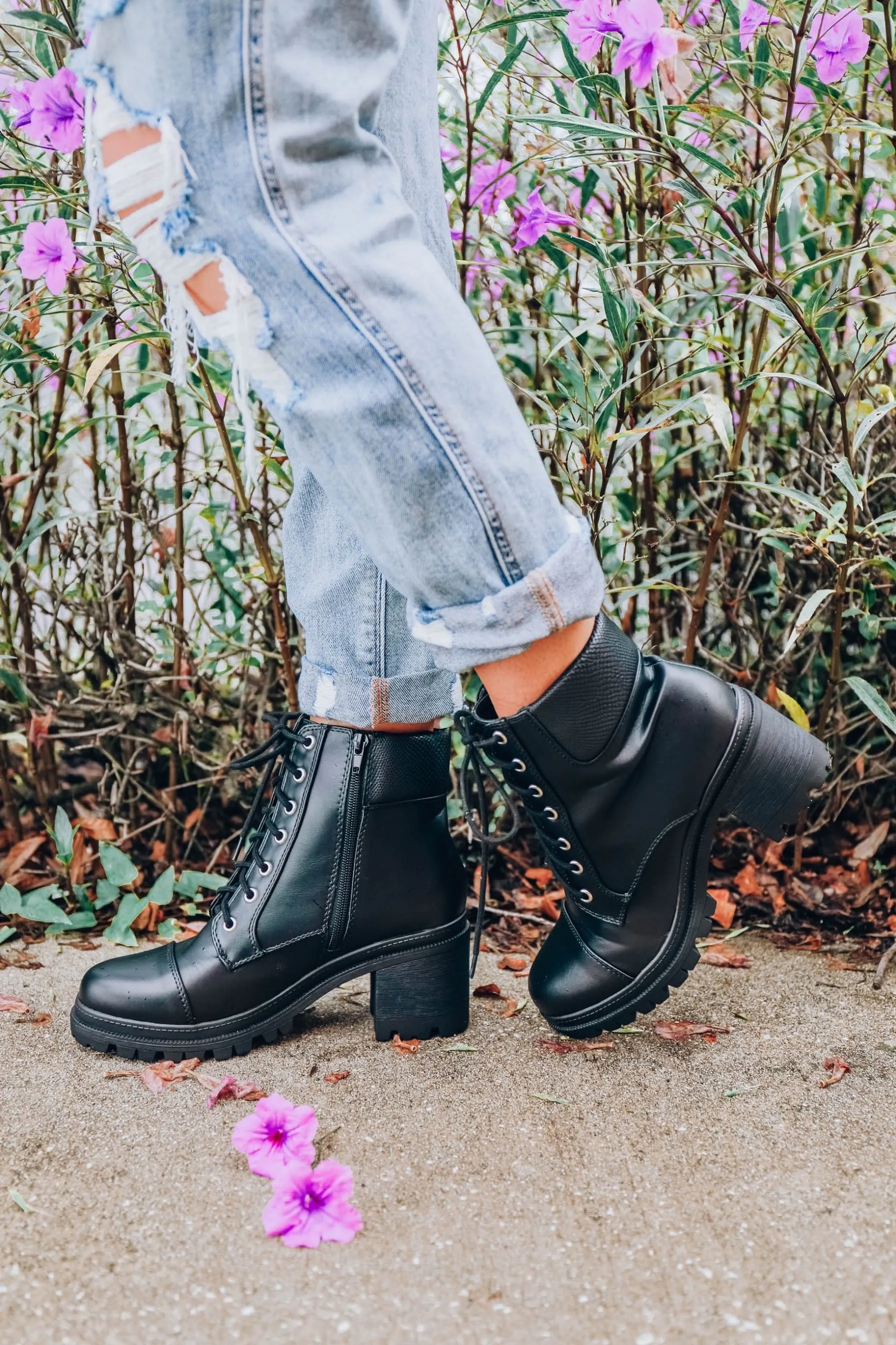 Outback Heeled Combat Boots - Black