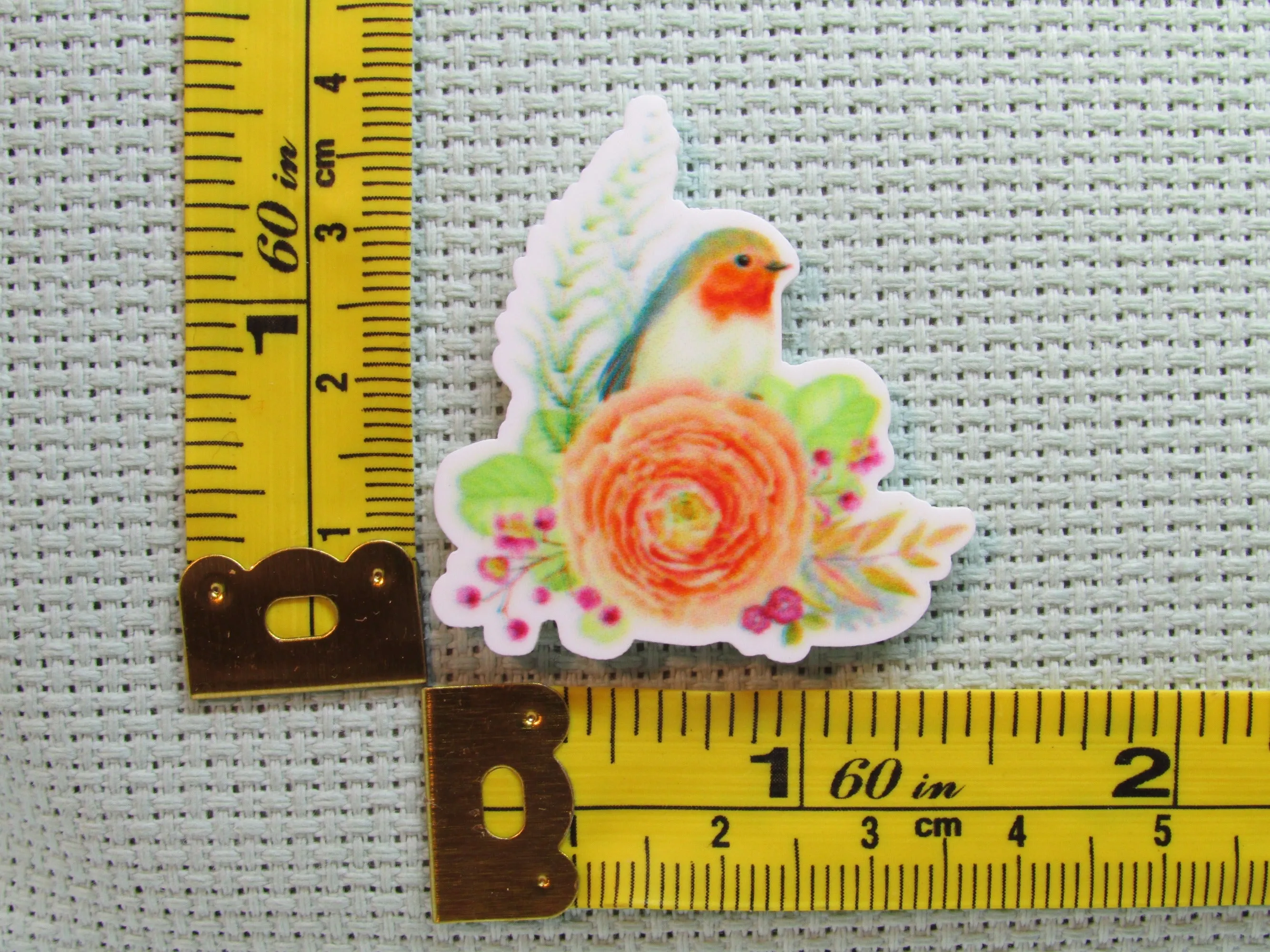 Pretty Bird with a Flower Needle Minder, Cover Minder, Magnet LAST ONE!