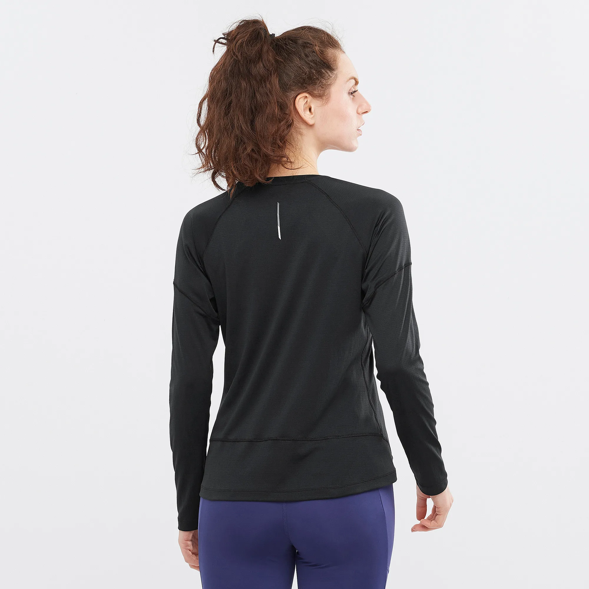 Salomon Women&#x27;s Cross Run Top Deep Black | Buy Salomon Women&#x27;s Cross Run Top Deep Black here | Outnorth