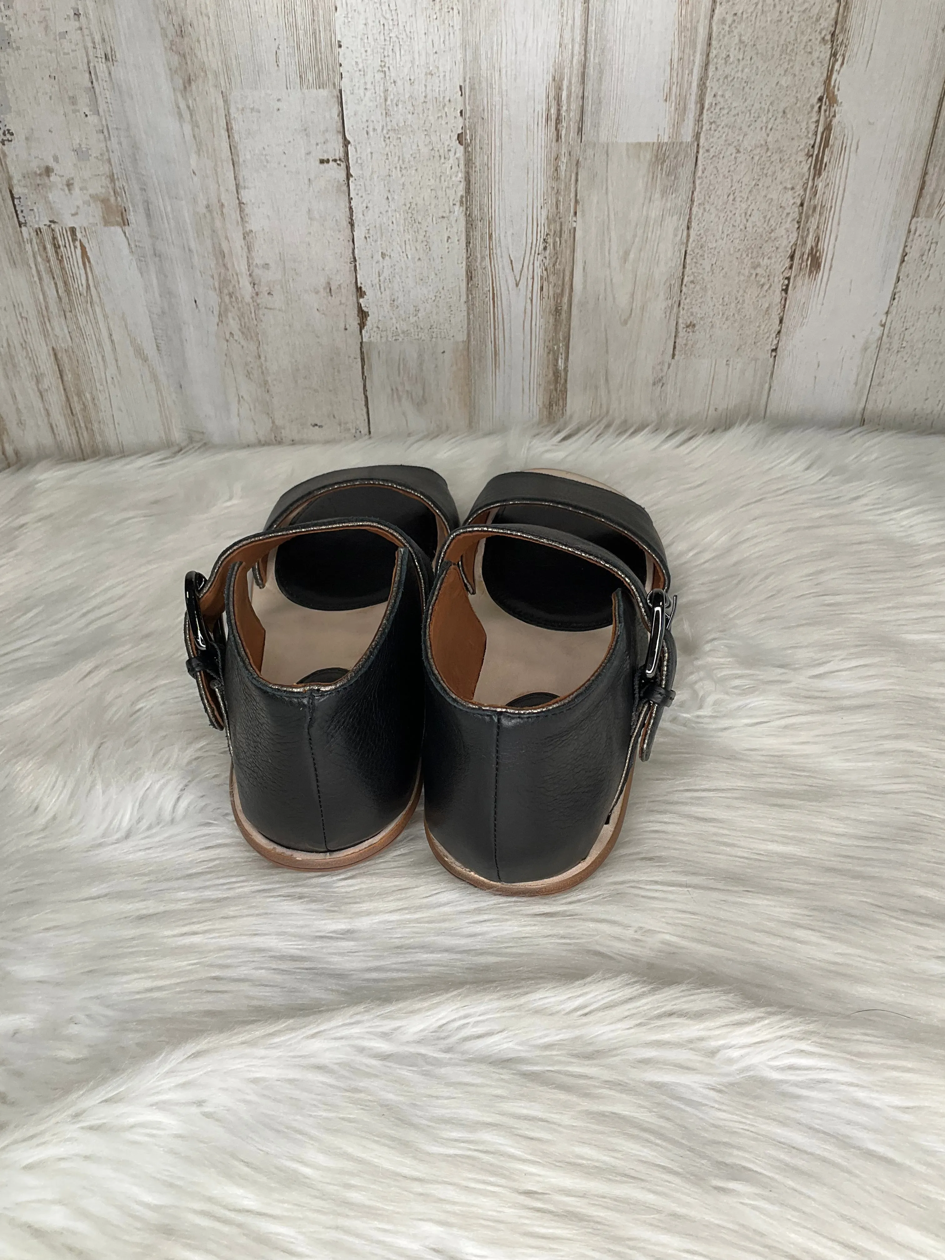 Sandals Flats By Gentle Souls  Size: 9