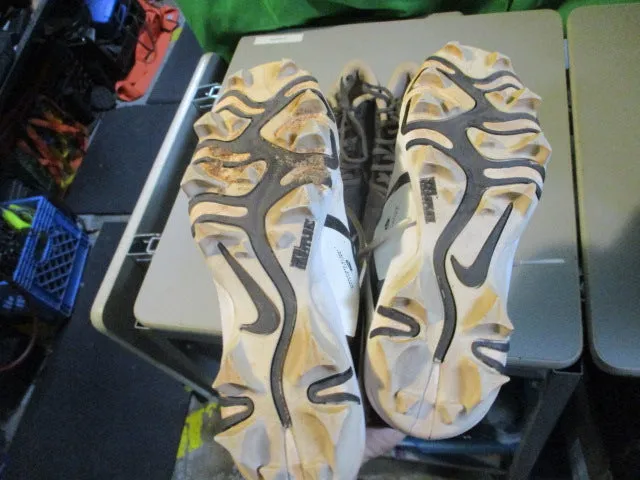 Used Nike Fastflex Alpha Size 5 Cleats