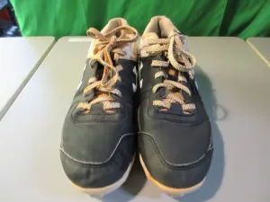 Used Under Armour Lead Off Youth Size 6 Baseball Cleats