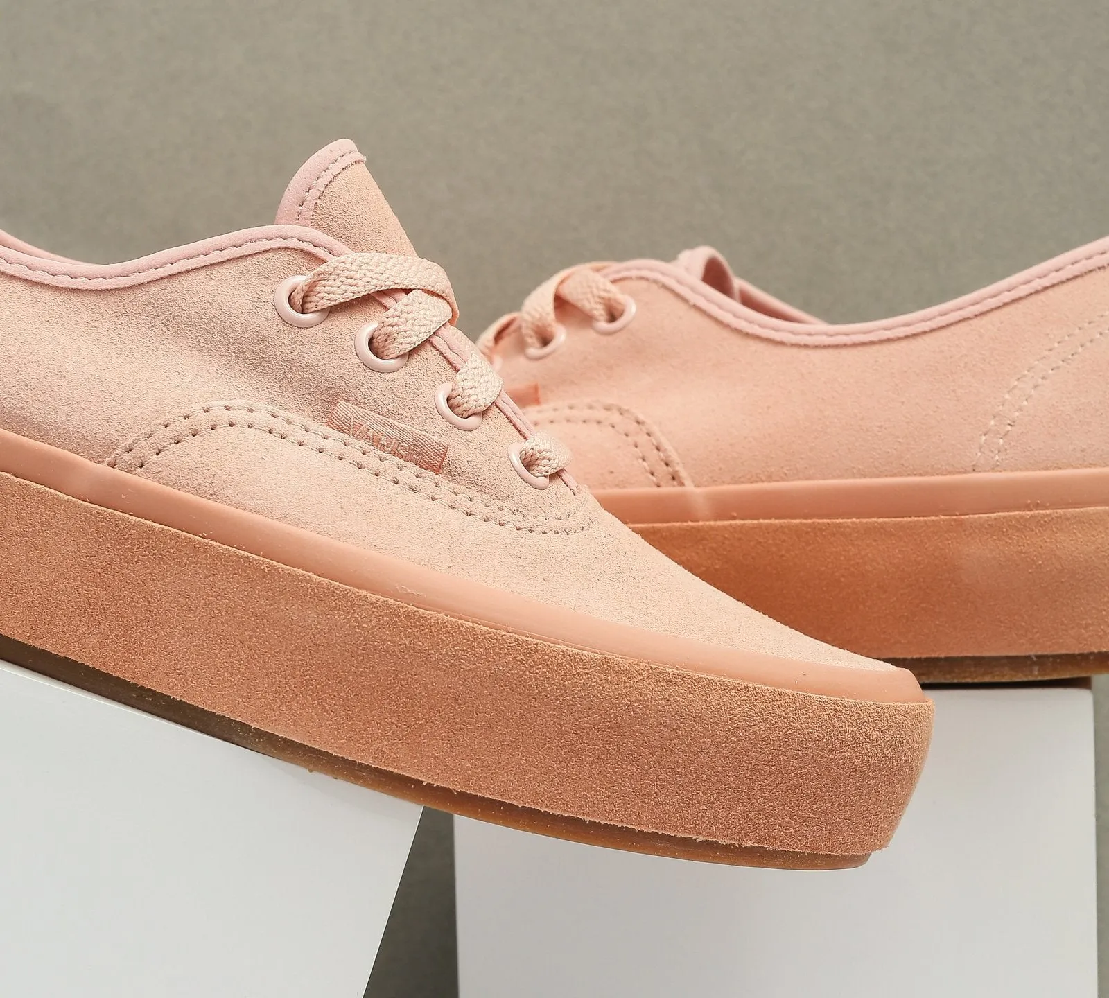 Vans Authentic Platform