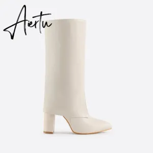 Women Chunky Heeled Boots
