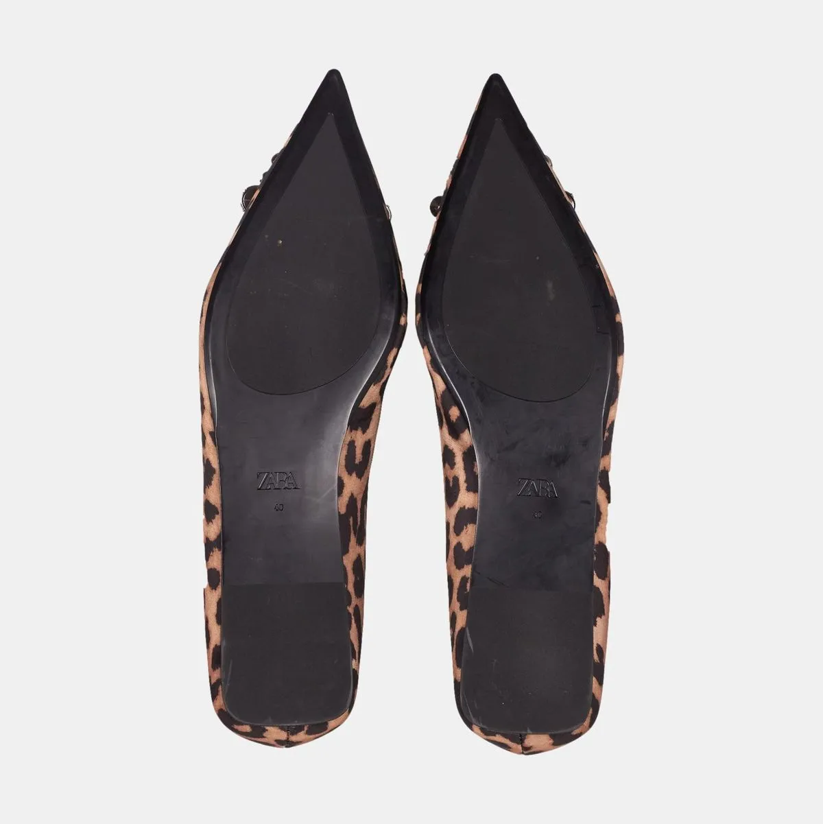 Zara Flats